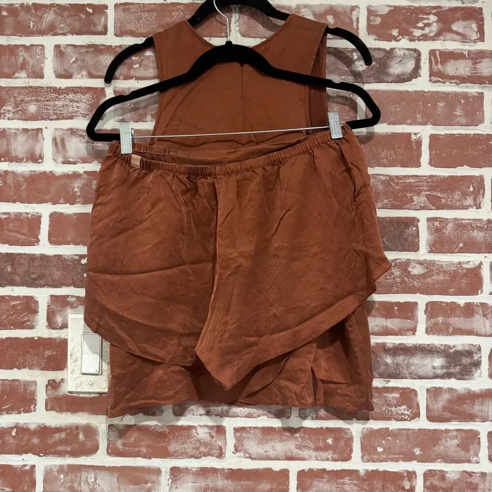 Lunya Washable Silk Tulip Back Pajama Set Size Medium EUC Brown - Picture 2 of 10